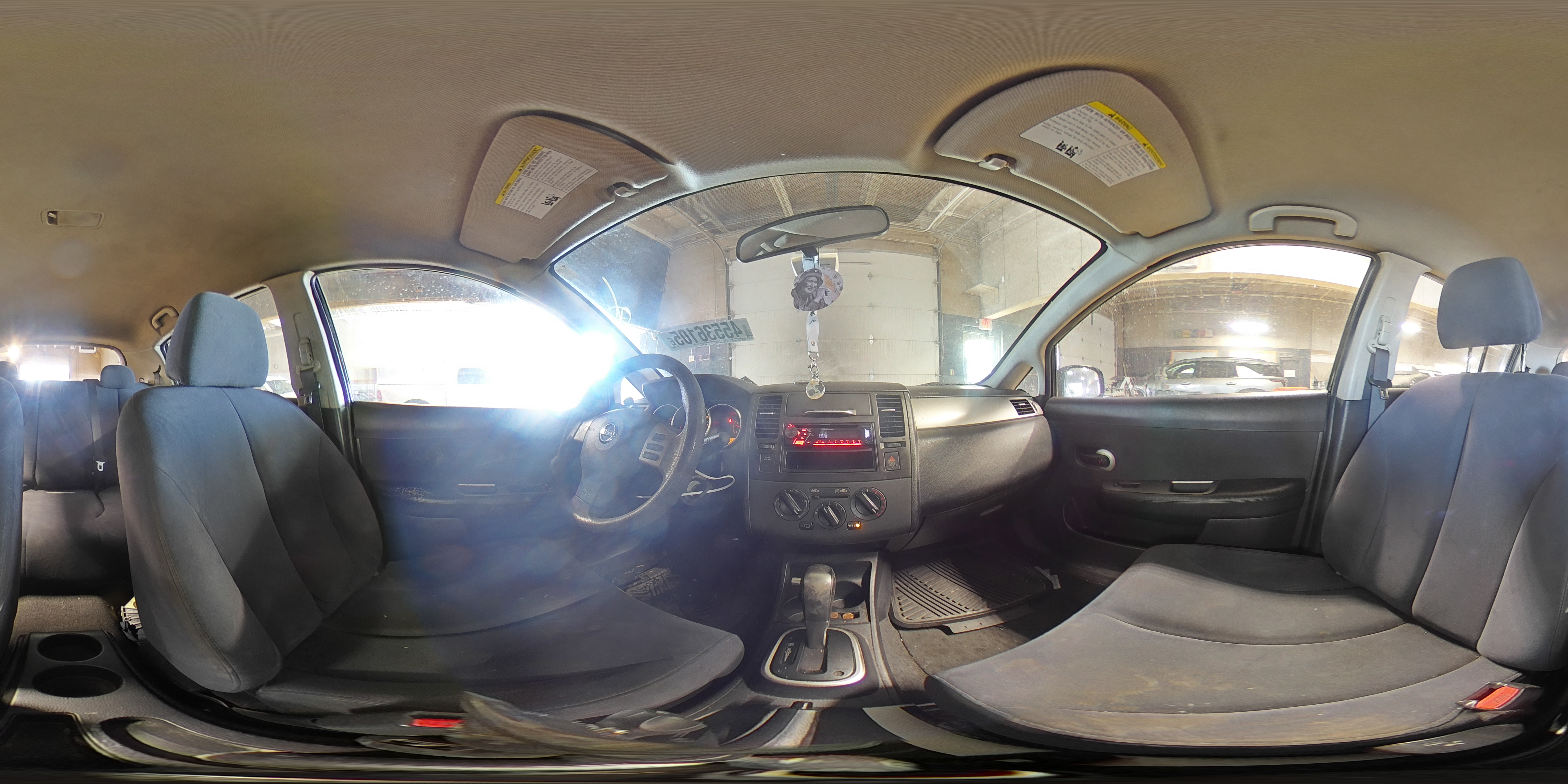 2008 Nissan Versa - Image 14