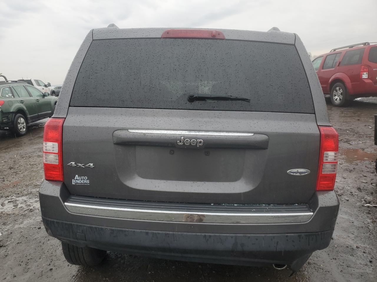 2017 Jeep Liberty (Patriot) - Image 6