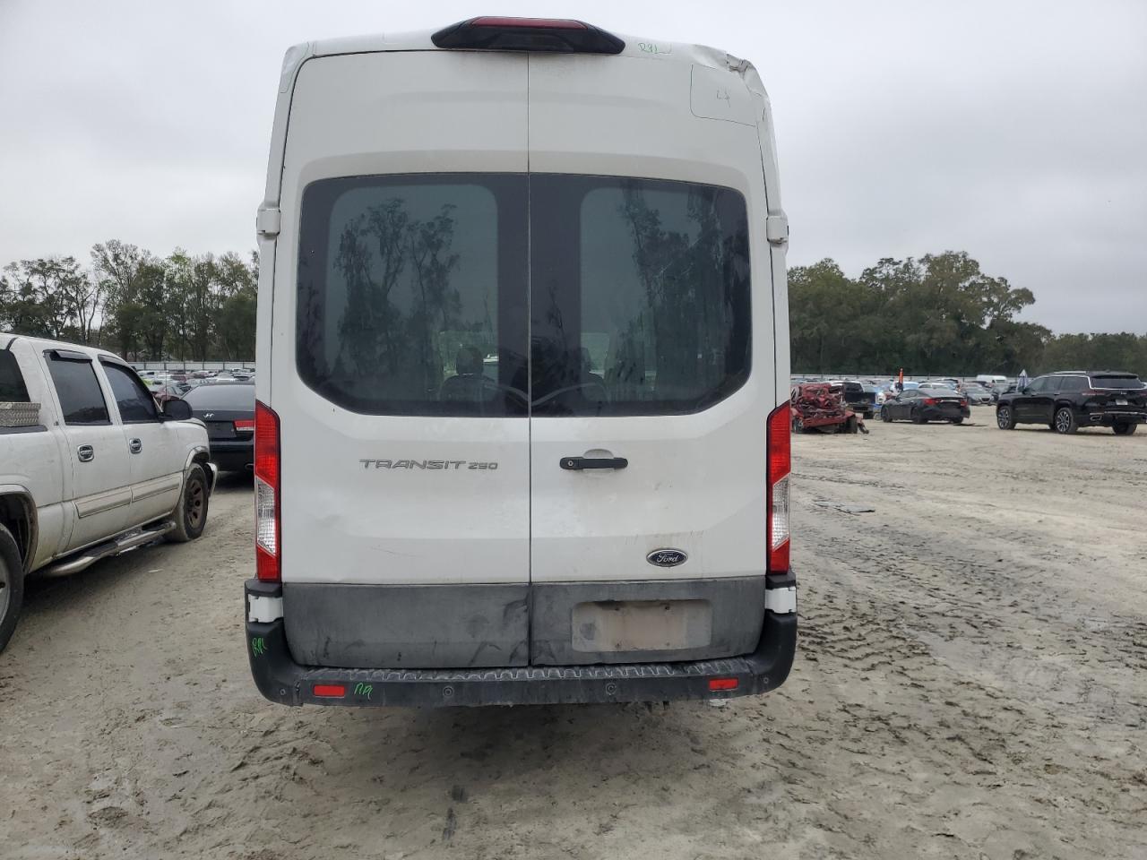 2023 Ford Transit - Image 6