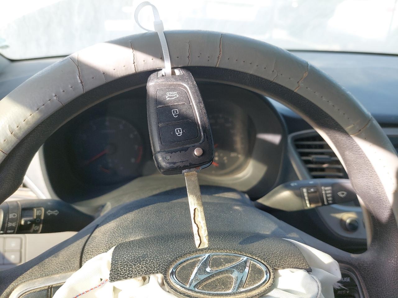 MALC741C8LM213572 - 2013 Hyundai Accent - #43891965