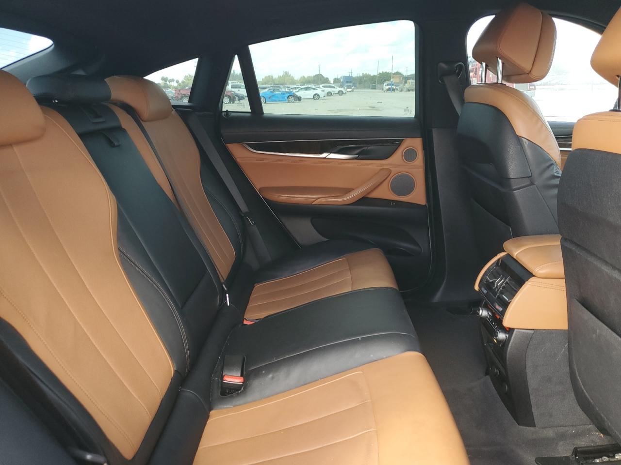 2019 BMW X6 - Image 11
