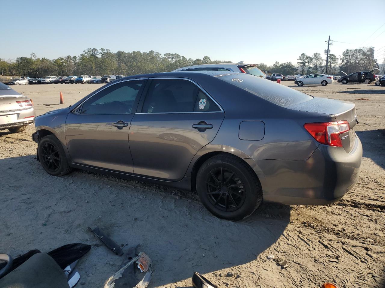 2014 Toyota Camry - Image 2