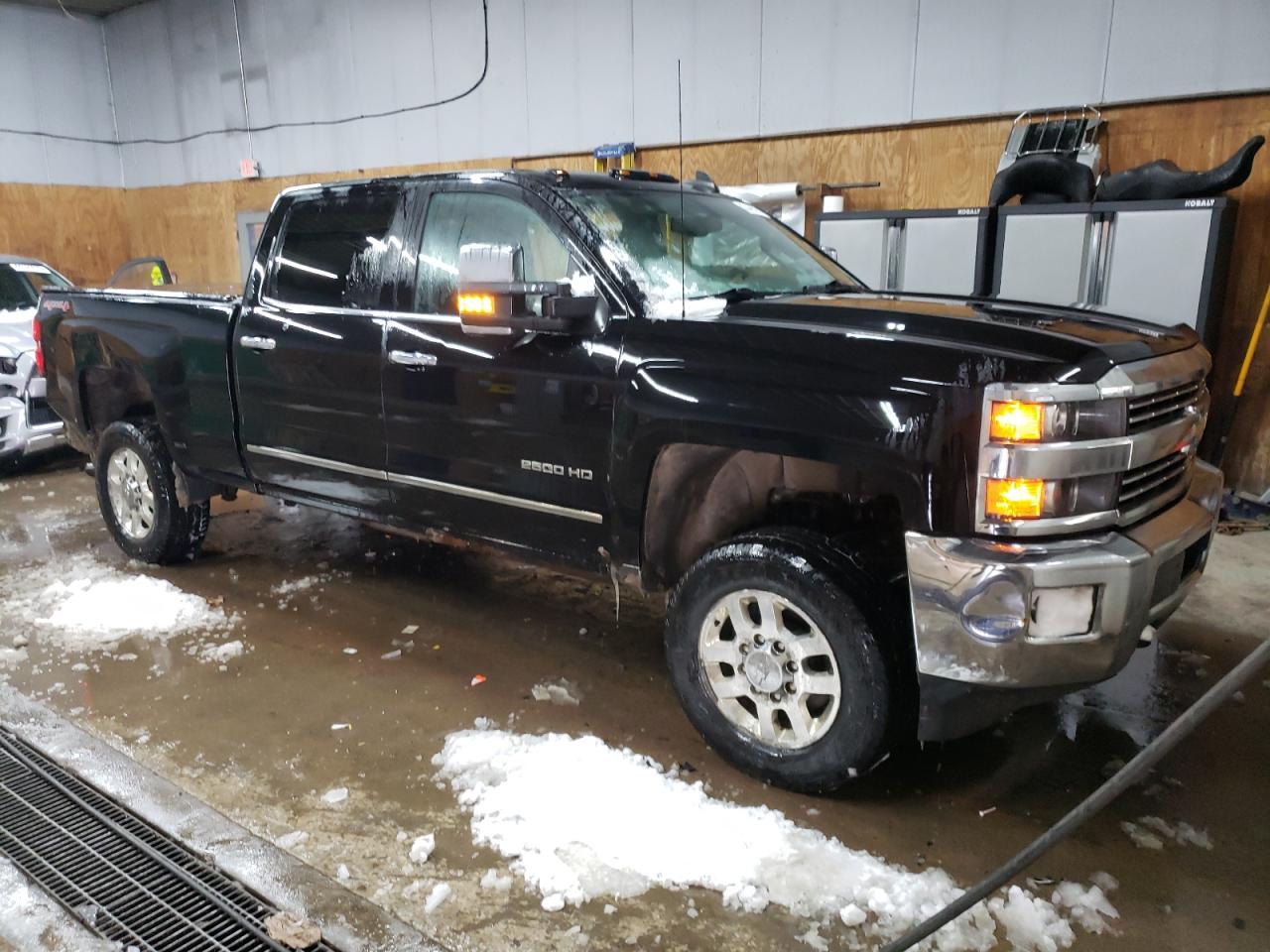 2015 Chevrolet Silverado - Image 4