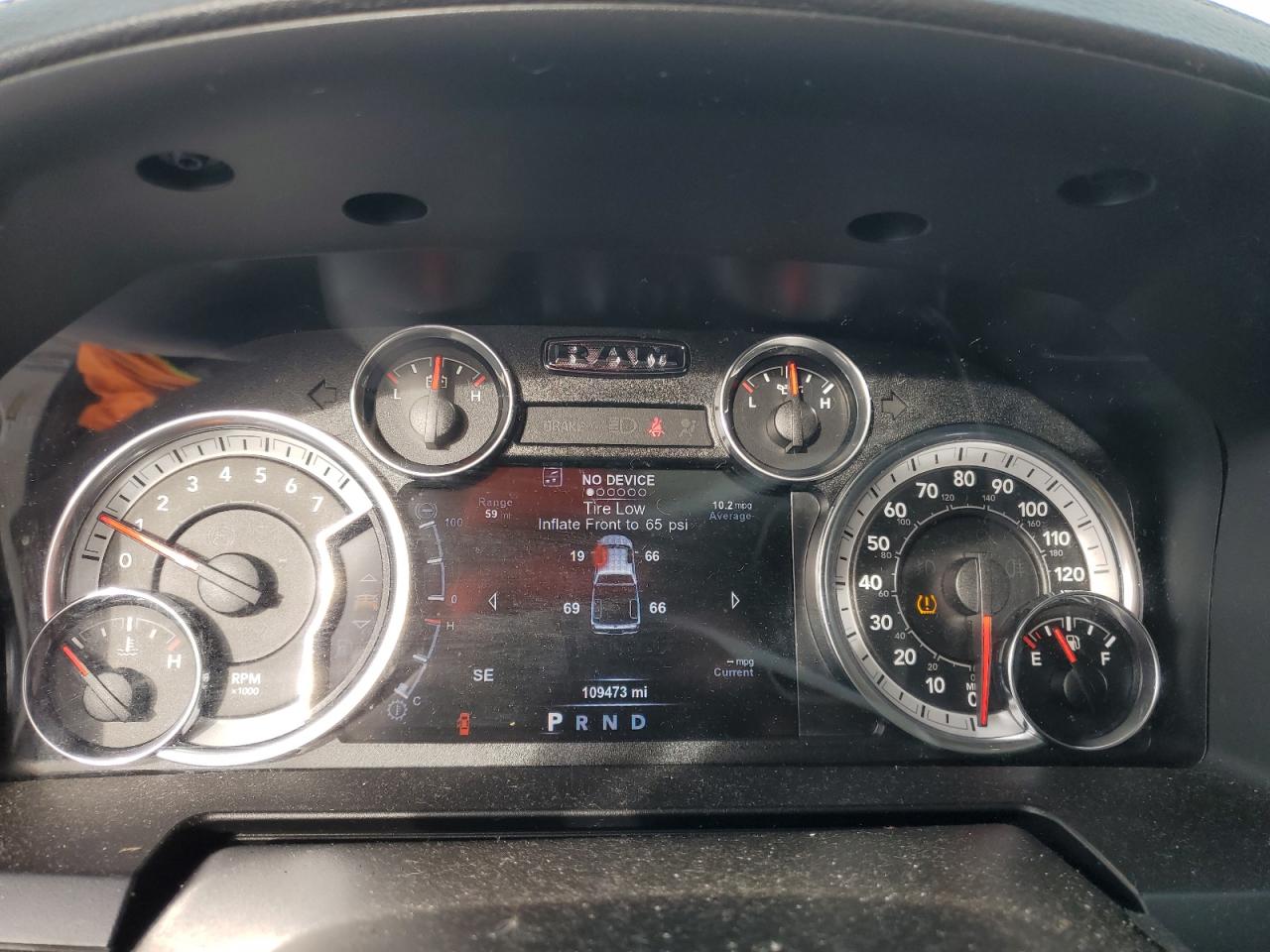 2017 RAM 2500 - Image 9