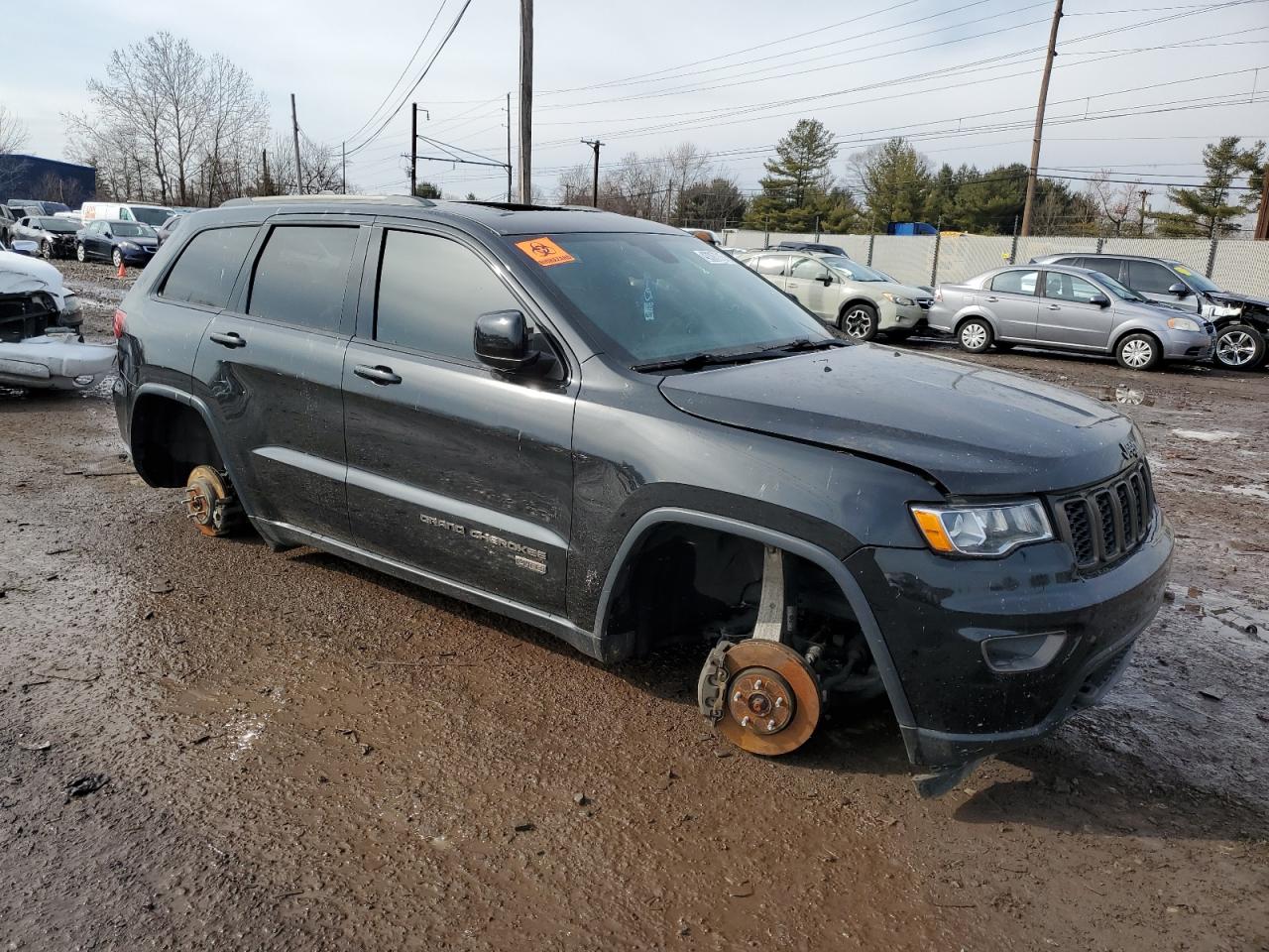 2016 Jeep Grand Cherokee - Image 4