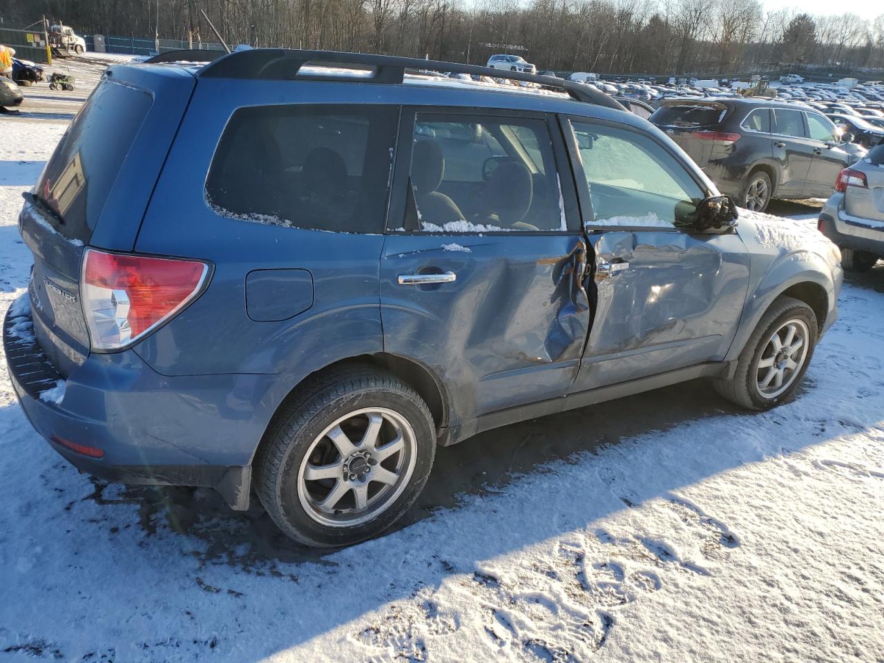 2009 Subaru Forester - Image 3