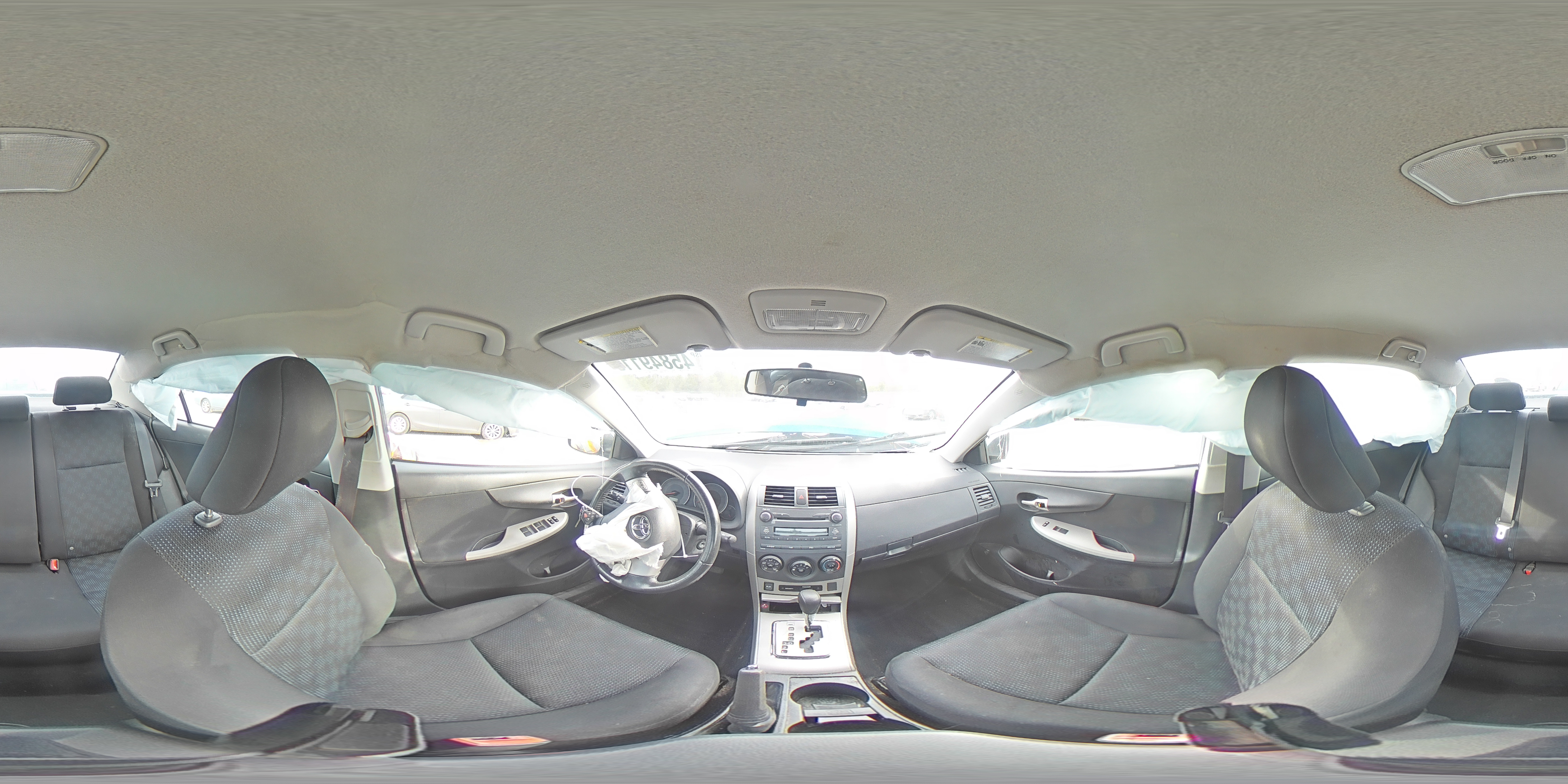 2010 Toyota Corolla - Image 12