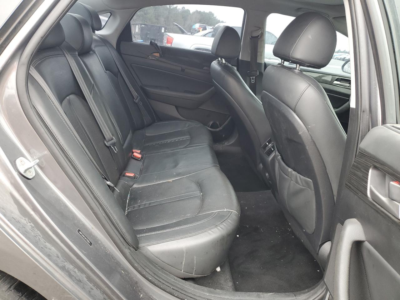 2018 Hyundai Sonata - Image 10