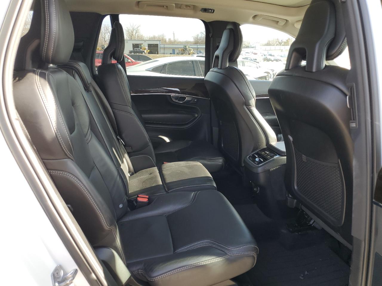 2017 Volvo XC90 - Image 11
