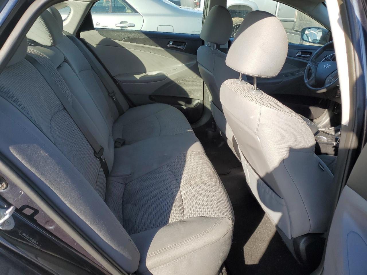 2014 Hyundai Sonata - Image 10