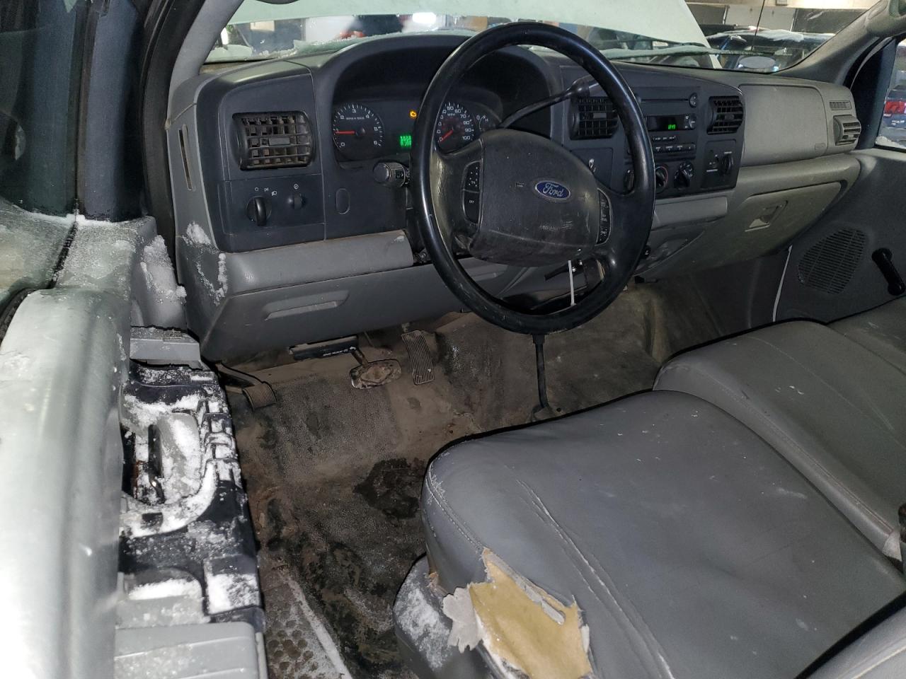 2006 Ford F250 - Image 8