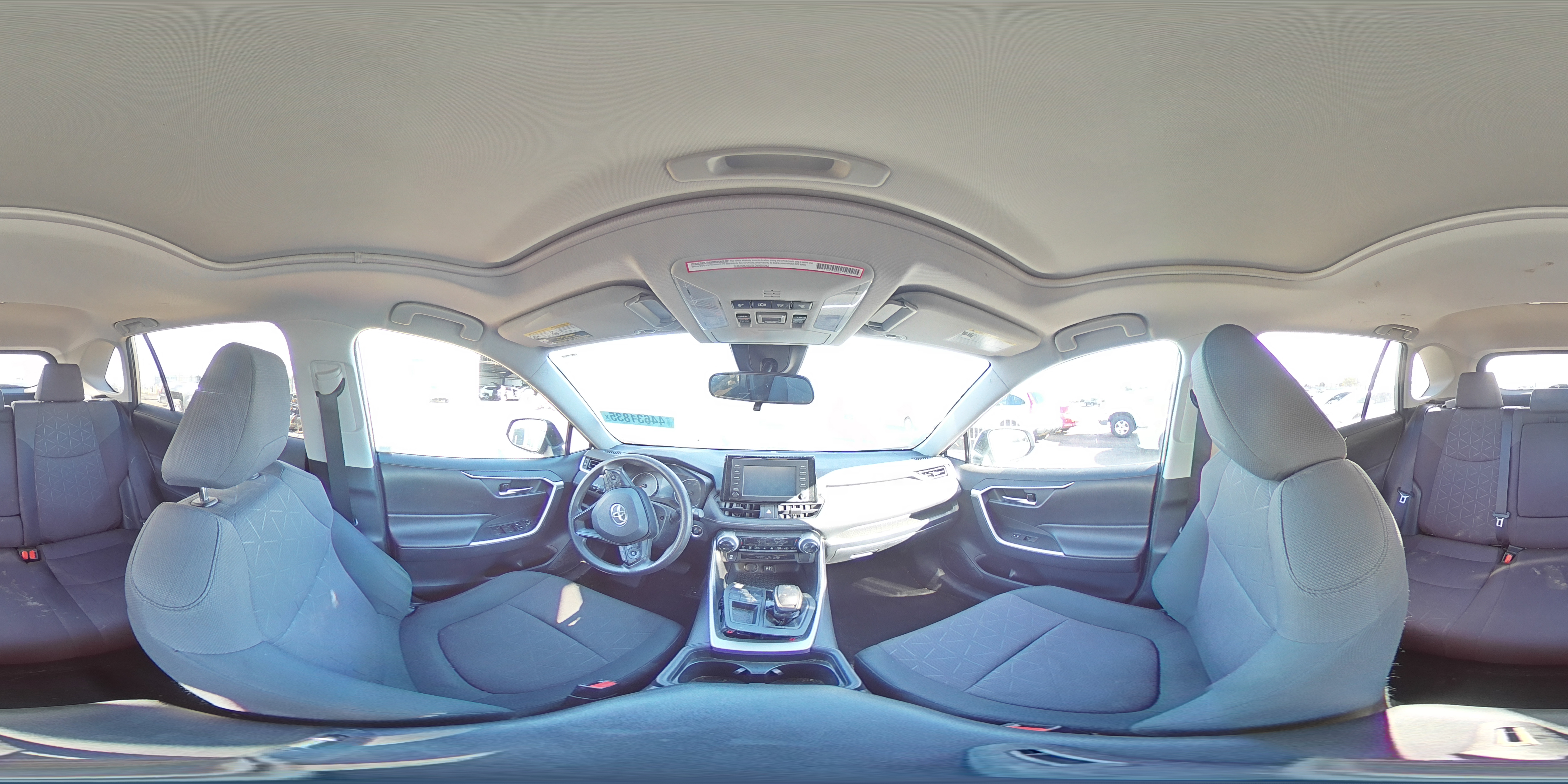 2019 Toyota RAV 4 - Image 14