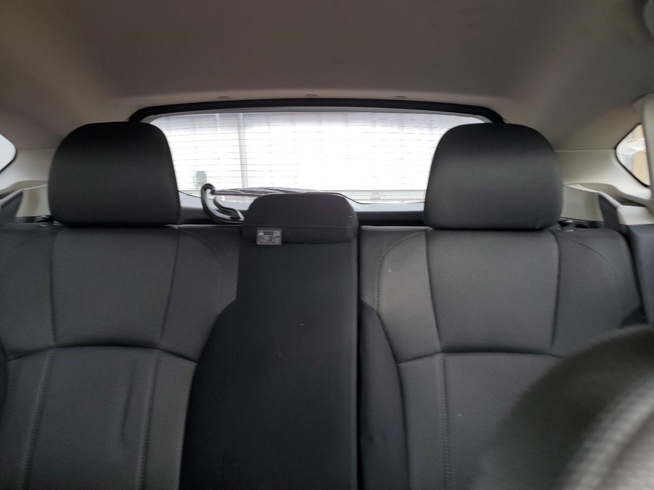 2018 Subaru XV - Image 10