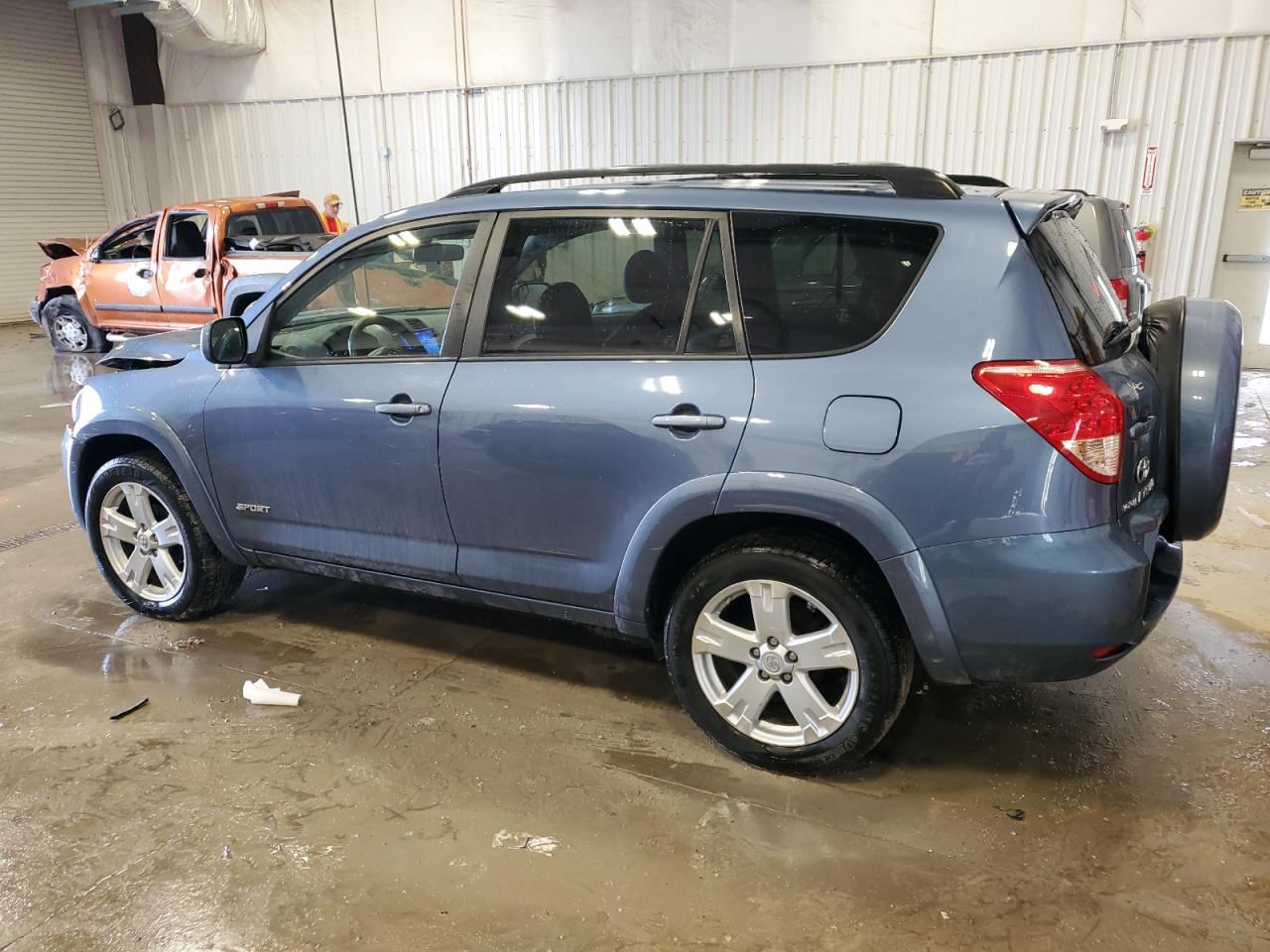 2007 Toyota RAV 4 - Image 2
