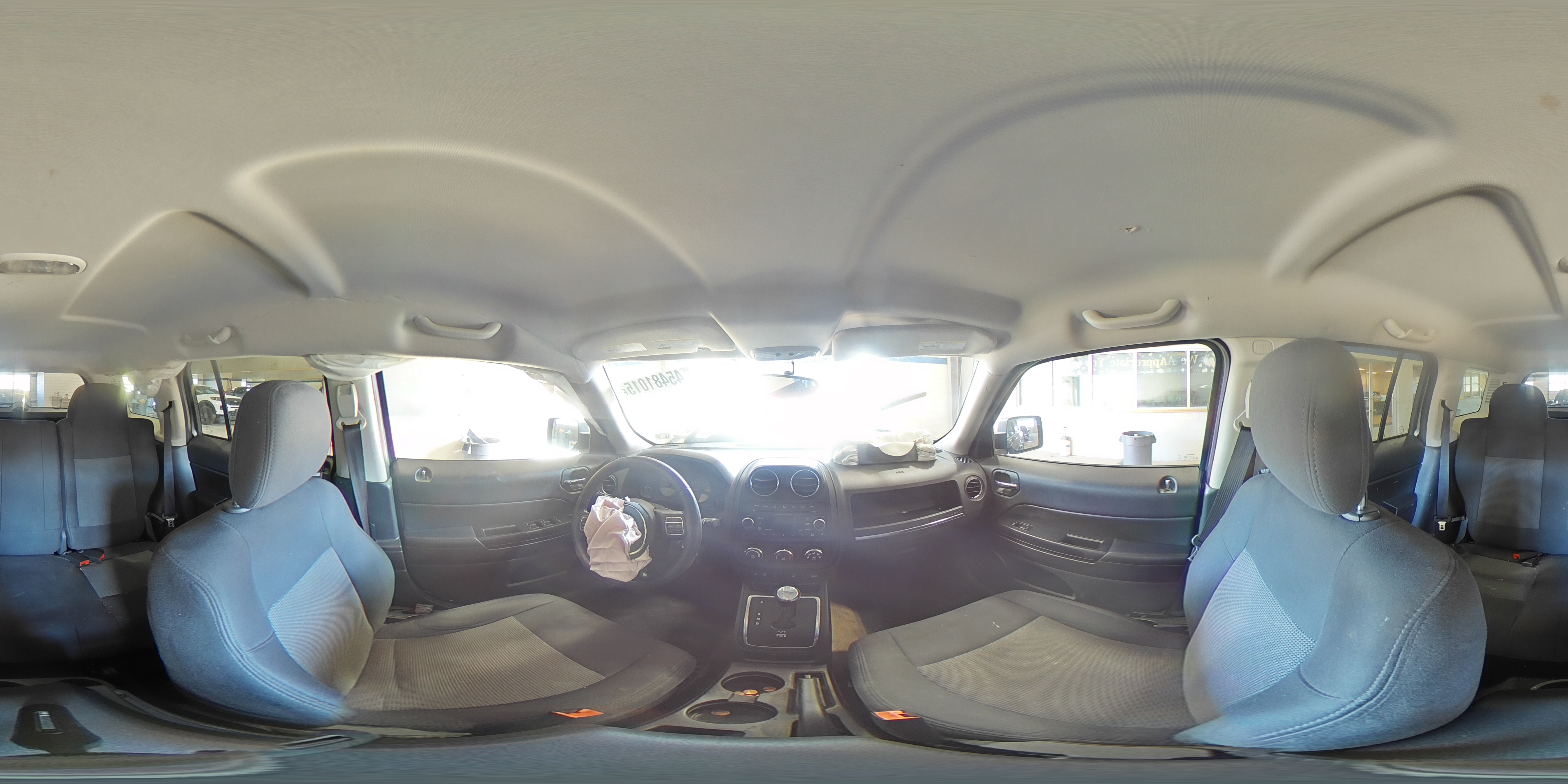 2014 Jeep Liberty (Patriot) - Image 14