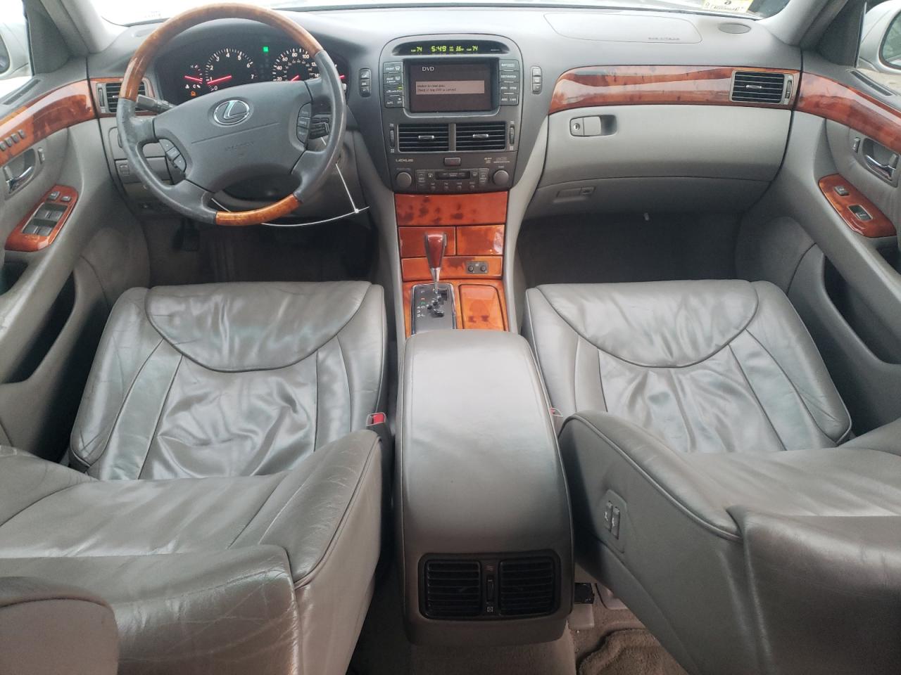 2002 Lexus LS - Image 8