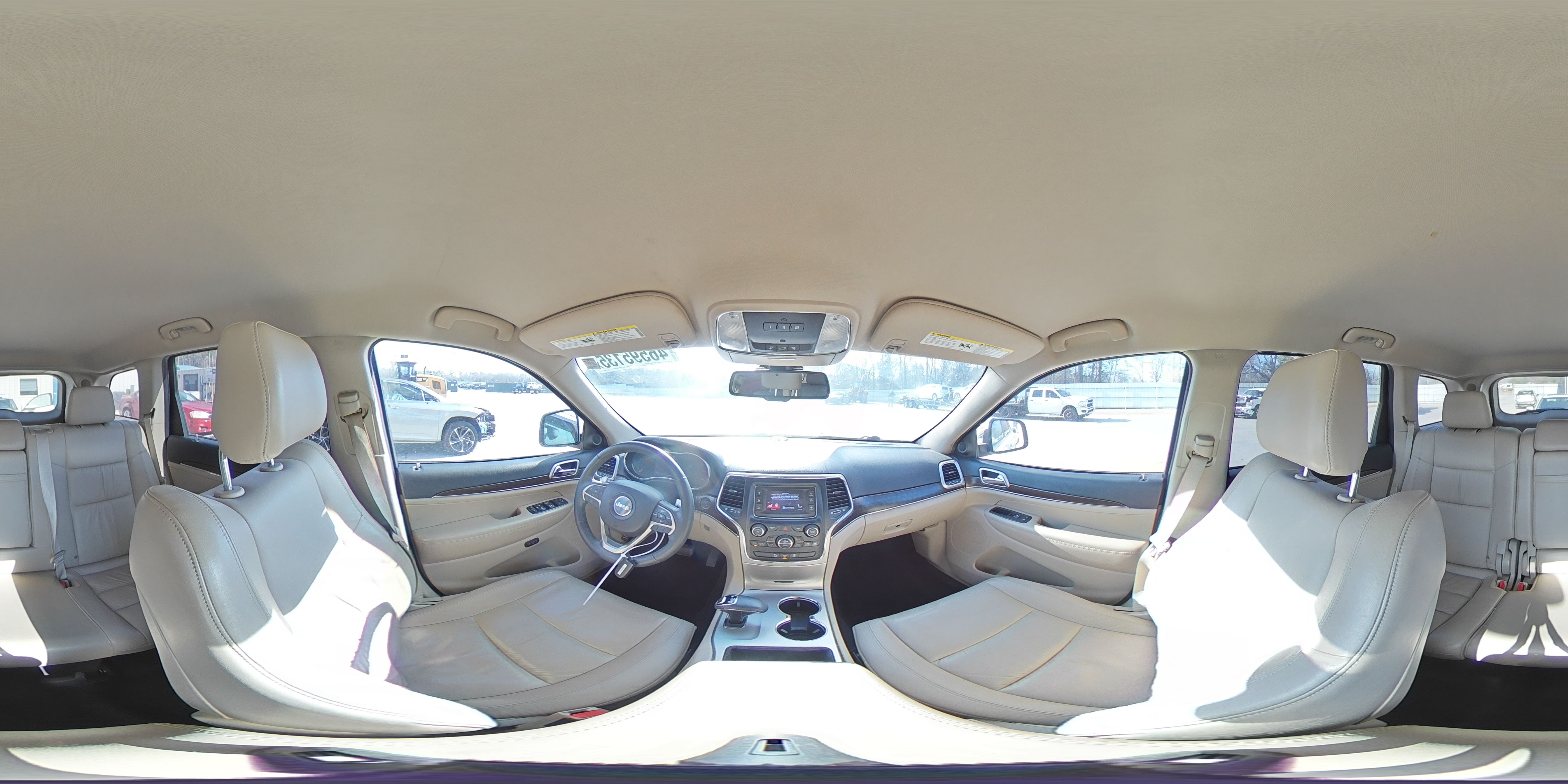 2014 Jeep Grand Cherokee - Image 15