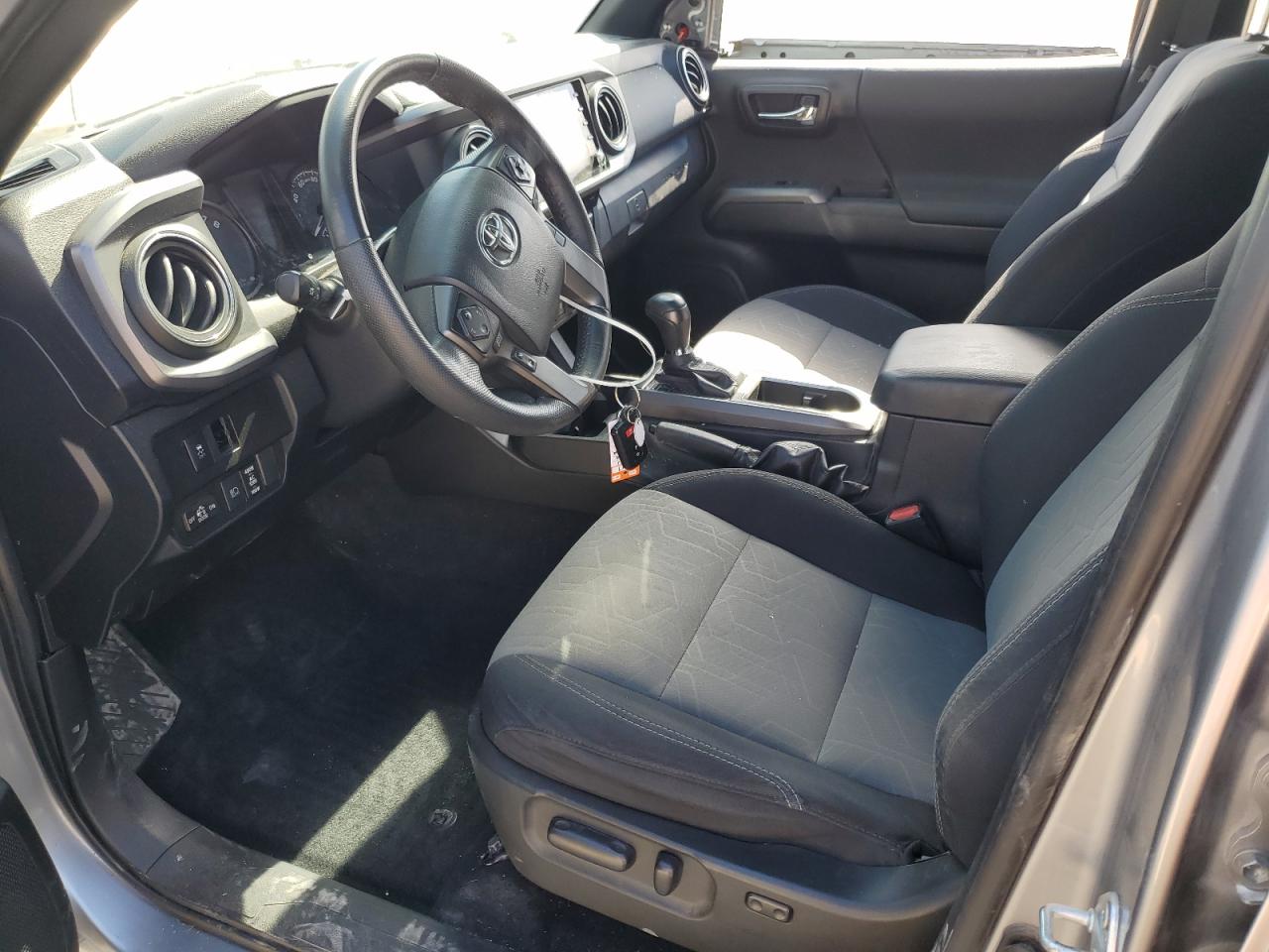 2021 Toyota Tacoma - Image 7