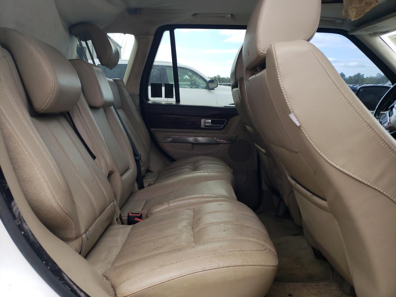 2013 Land Rover Range Rover - Image 11