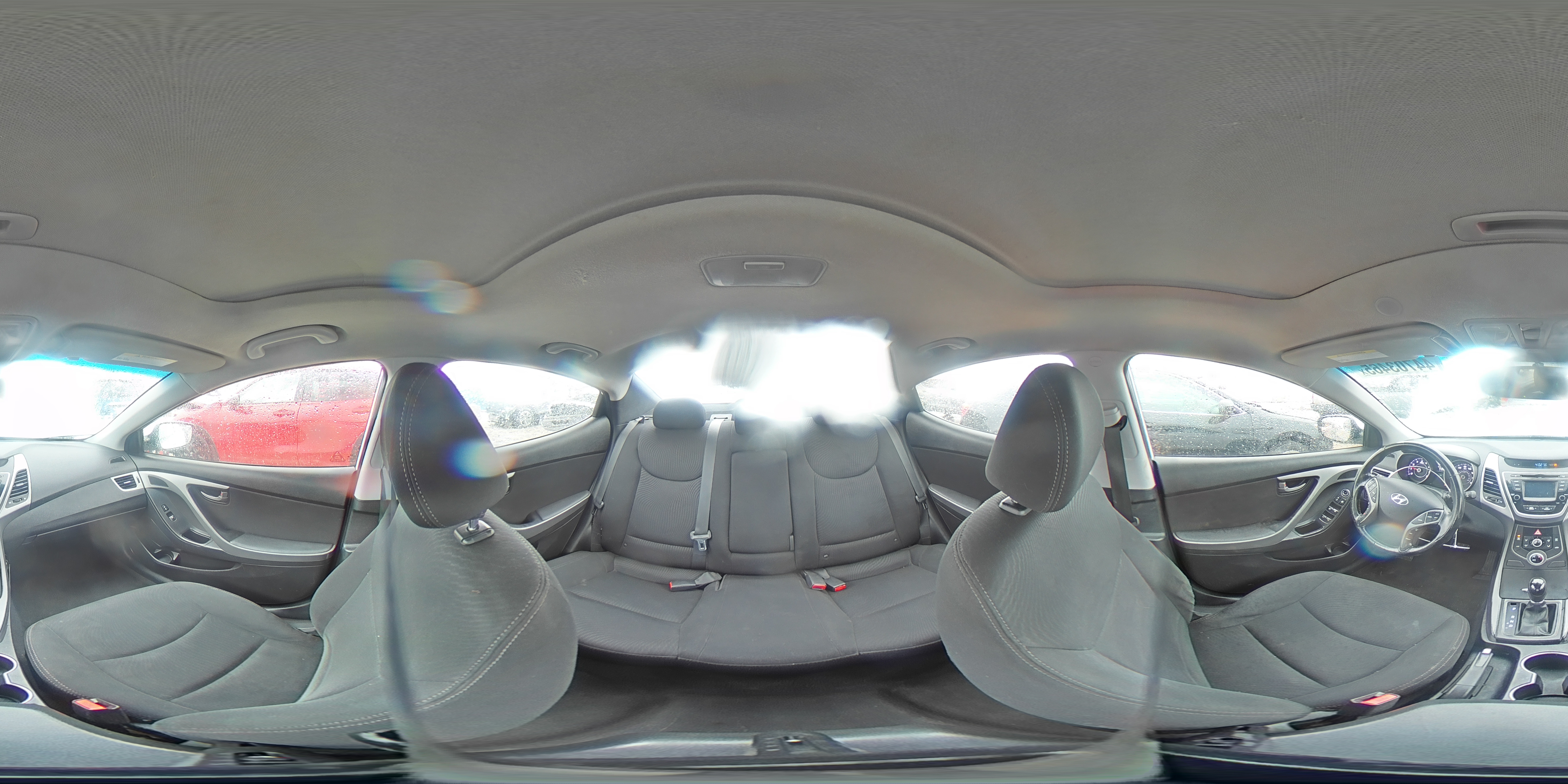 2015 Hyundai Elantra - Image 15