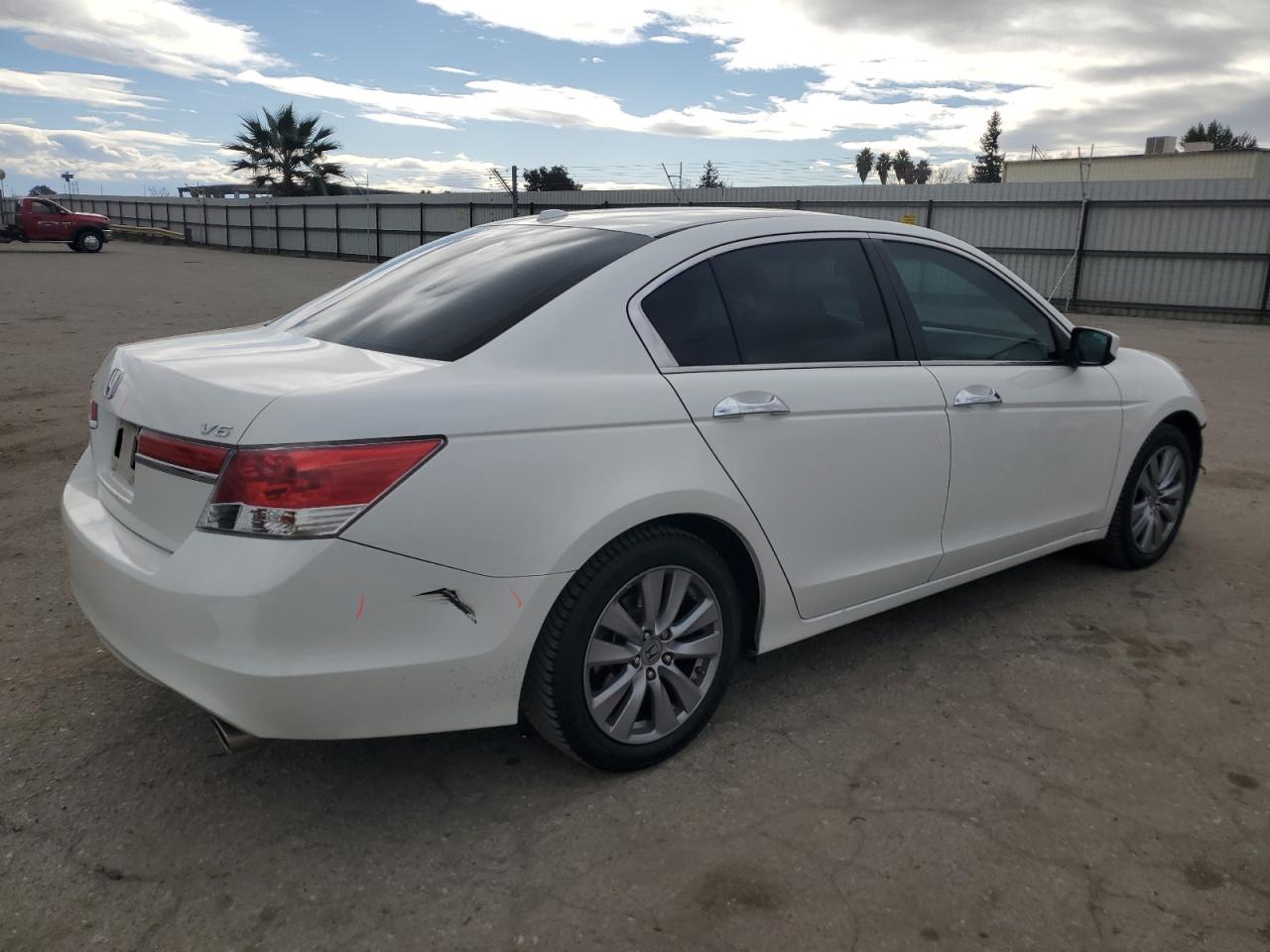 2012 Honda Accord - Image 3