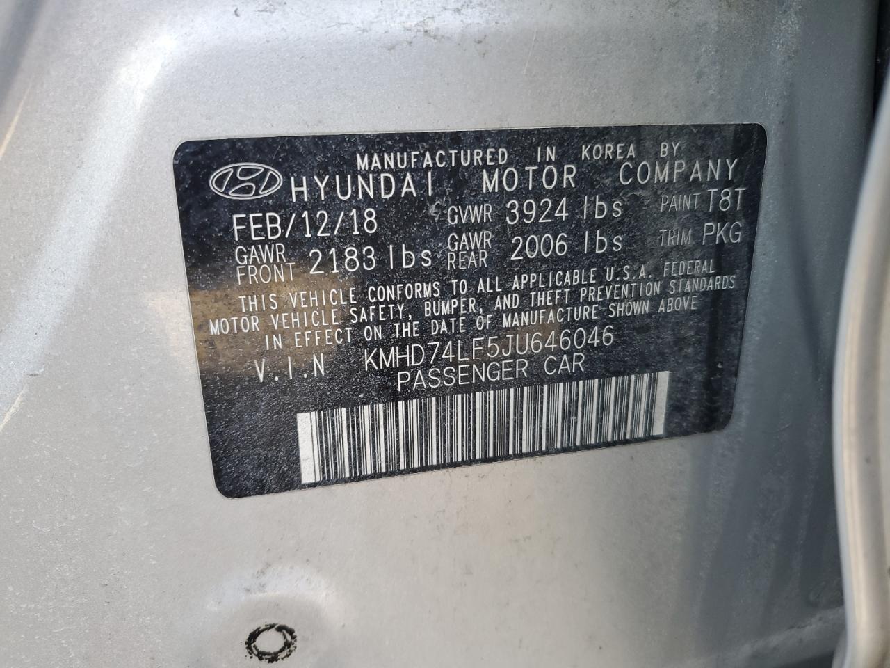 2018 Hyundai Elantra - Image 13