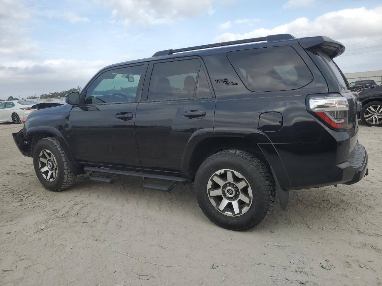 2019 Toyota 4Runner - Image 2