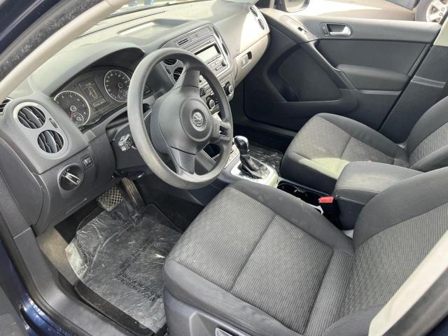 Parquets VOLKSWAGEN TIGUAN 2012 Granatowy