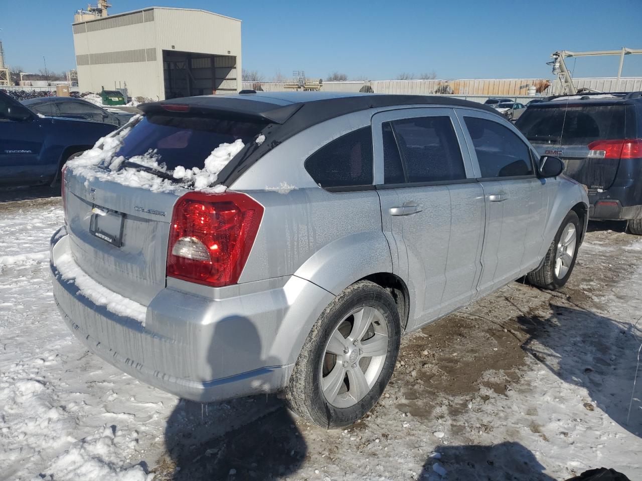 2011 Dodge Caliber - Image 3