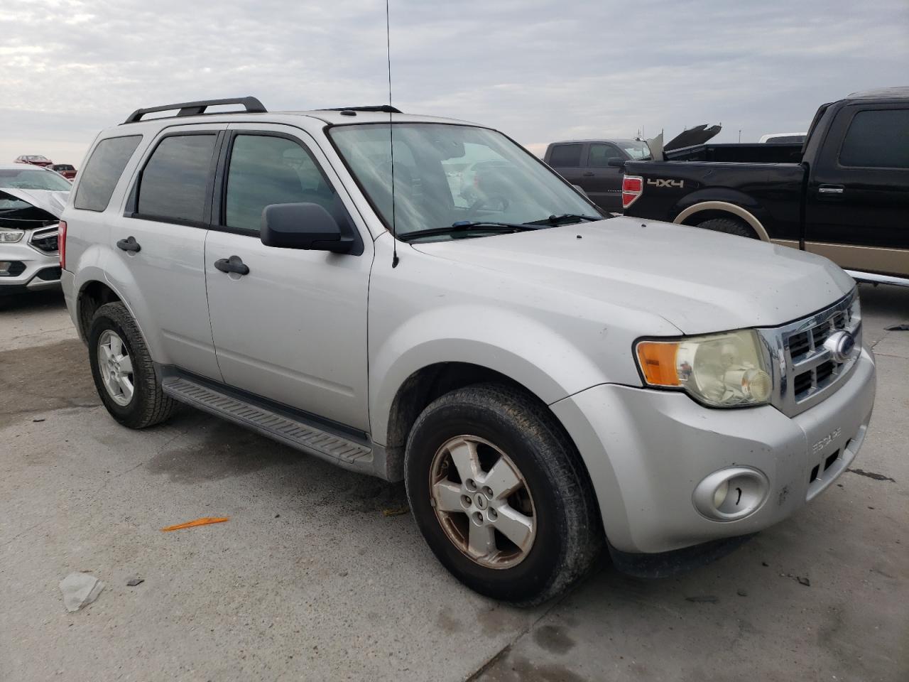 2009 Ford Escape - Image 4