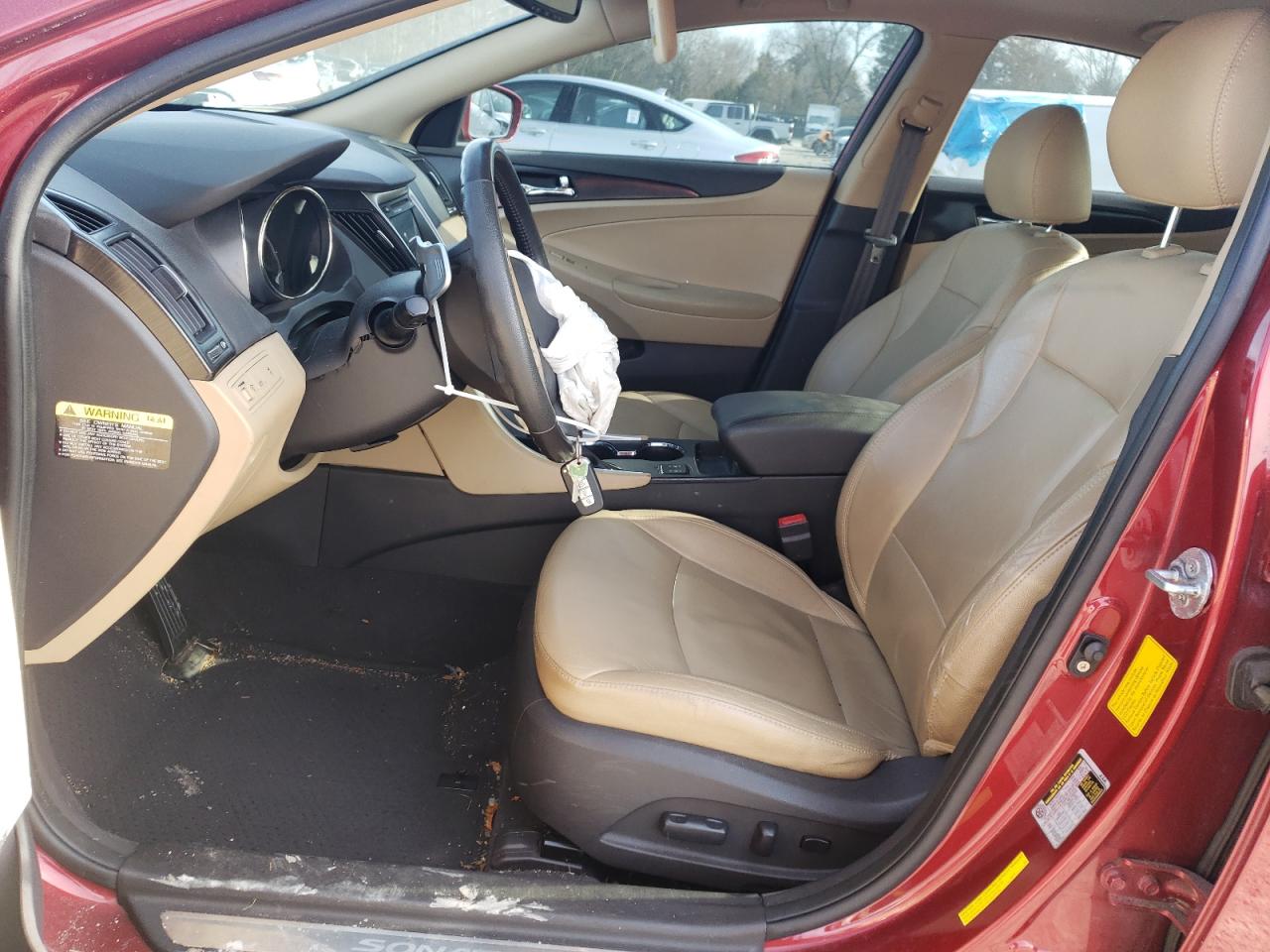 2011 Hyundai Sonata - Image 7