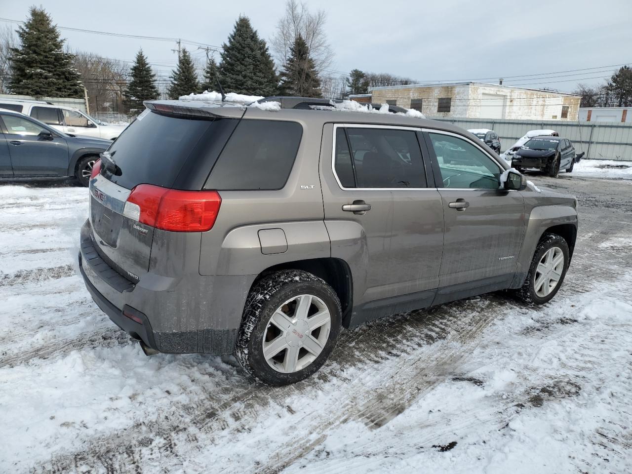 2011 GMC Terrain - Image 3