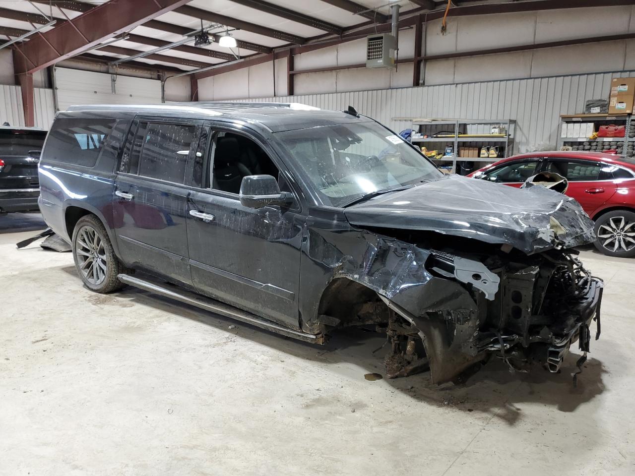 2019 Cadillac Escalade - Image 4