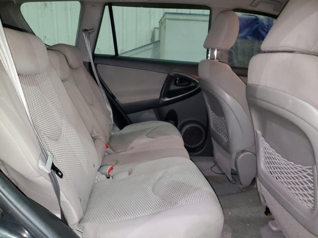 2011 Toyota RAV 4 - Image 11