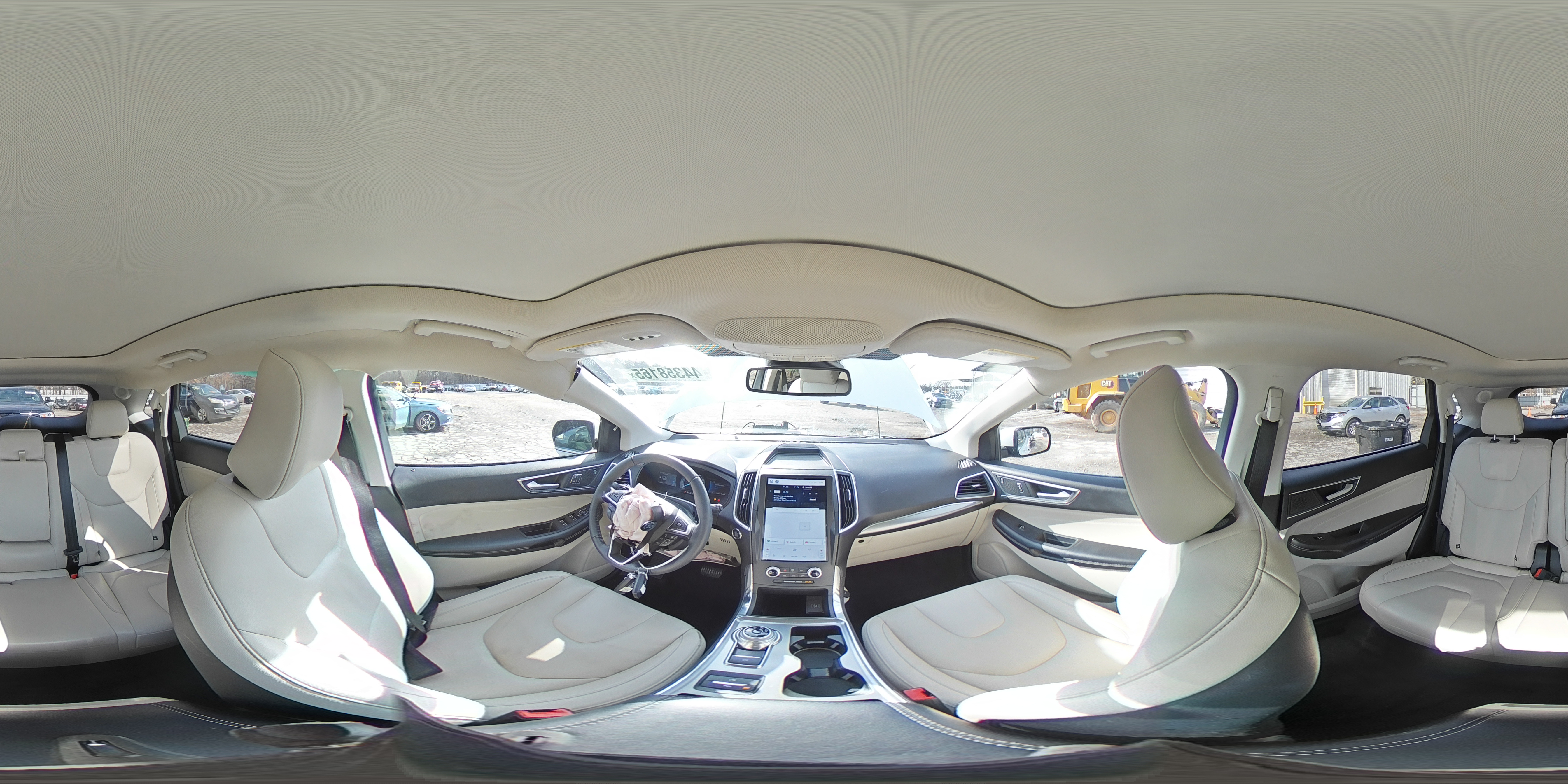 2022 Ford Edge - Image 15