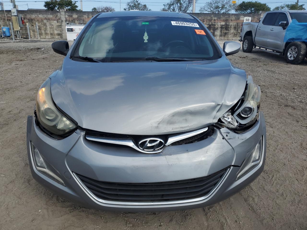 2015 Hyundai Elantra - Image 5
