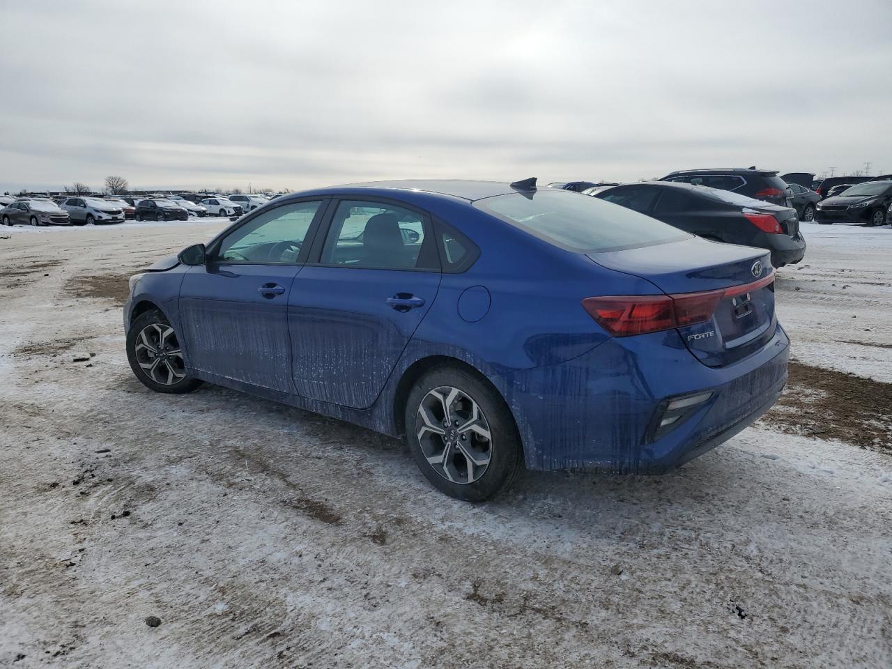 2021 Kia Forte - Image 2