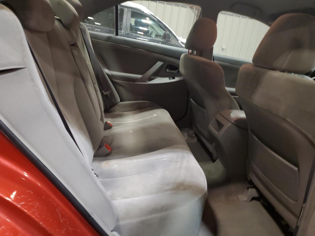 2009 Toyota Camry - Image 10