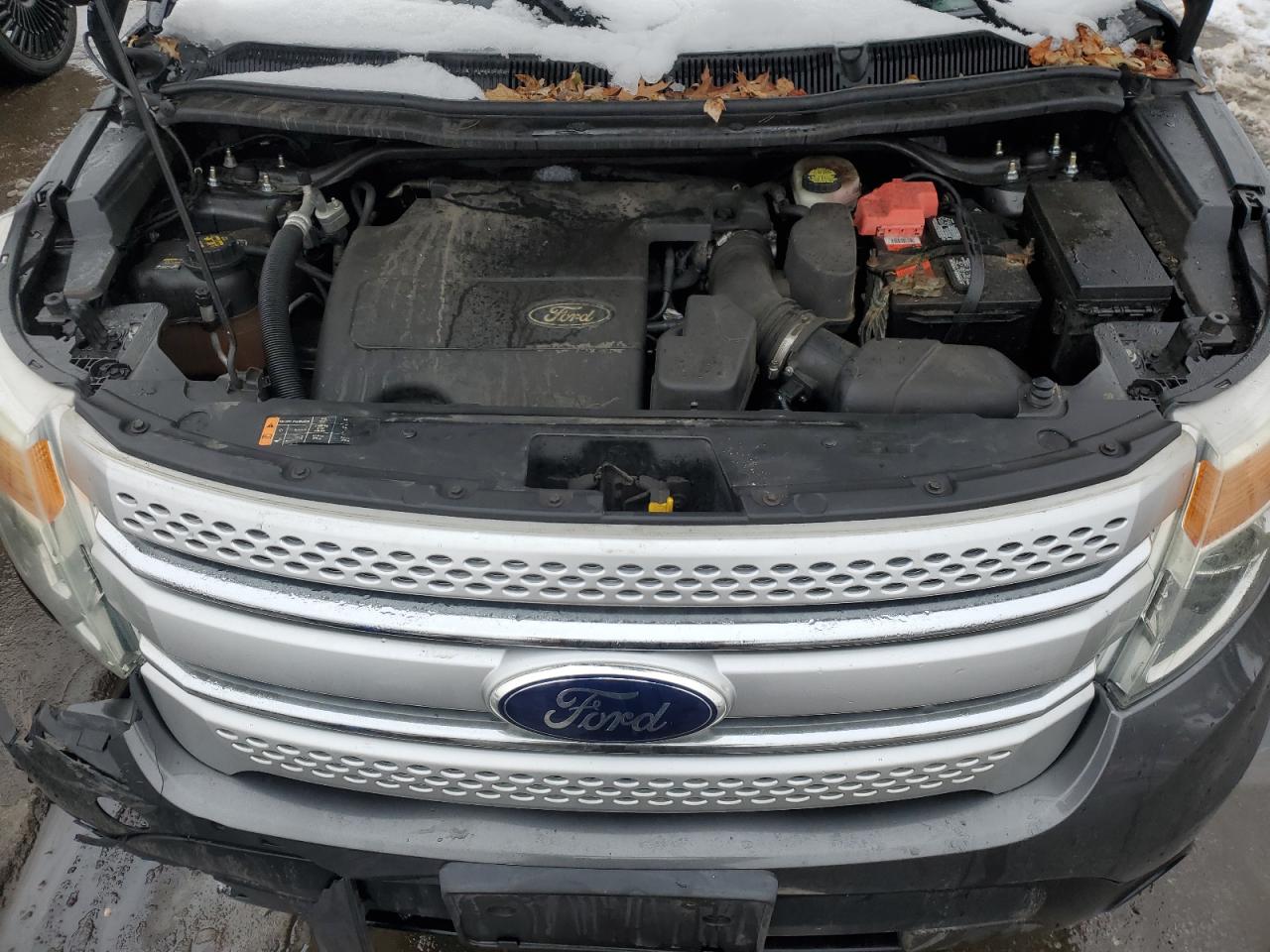 2015 Ford Explorer - Image 12