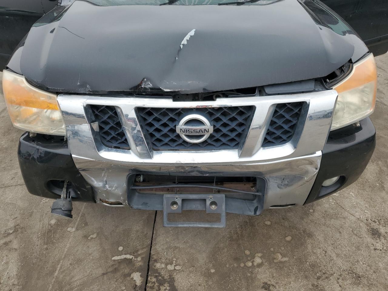 2013 Nissan Titan - Image 11