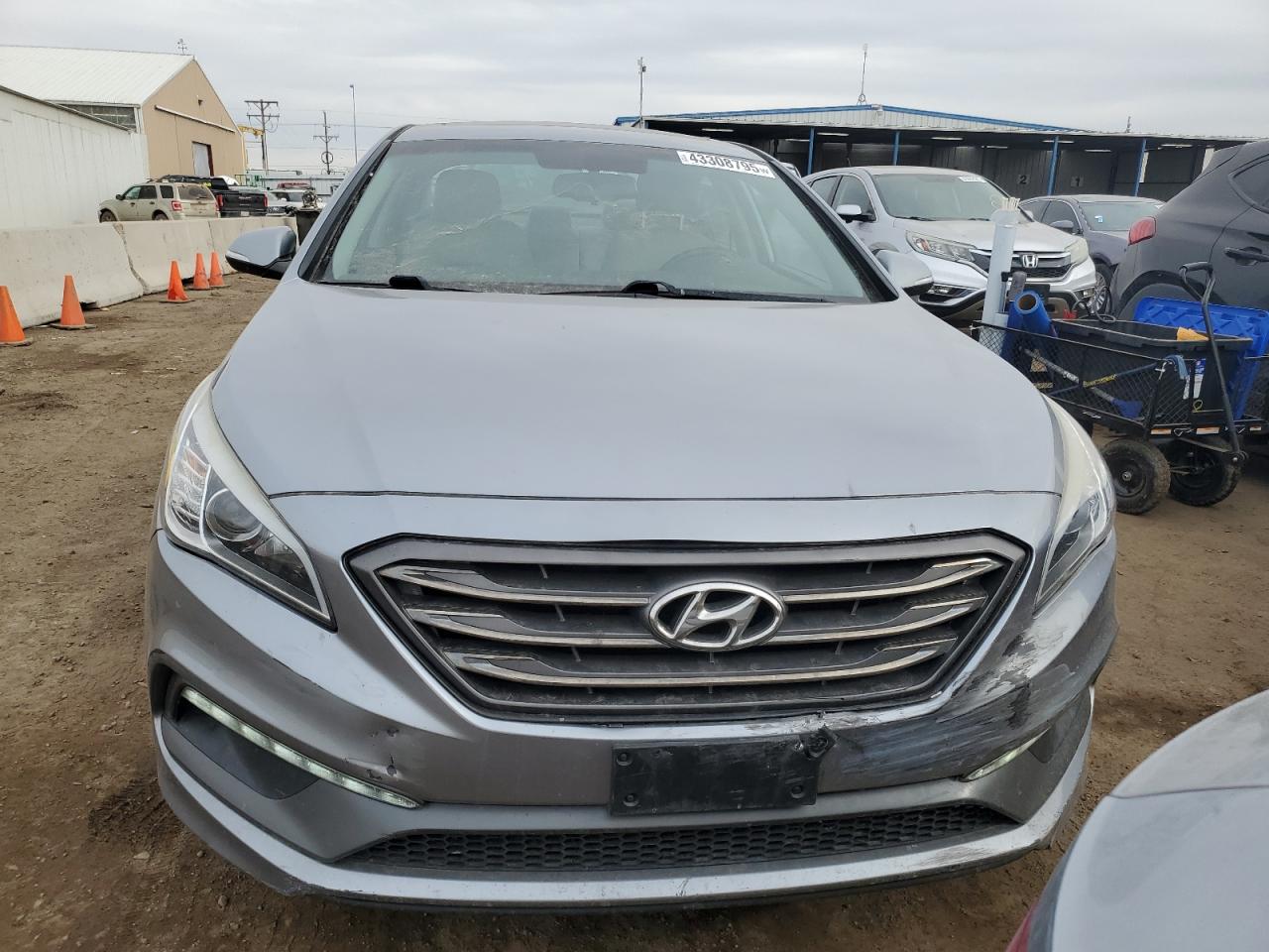 2016 Hyundai Sonata - Image 5