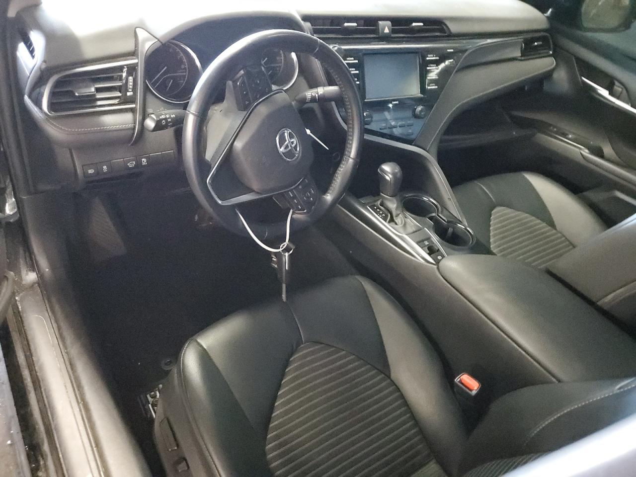 2020 Toyota Camry - Image 8