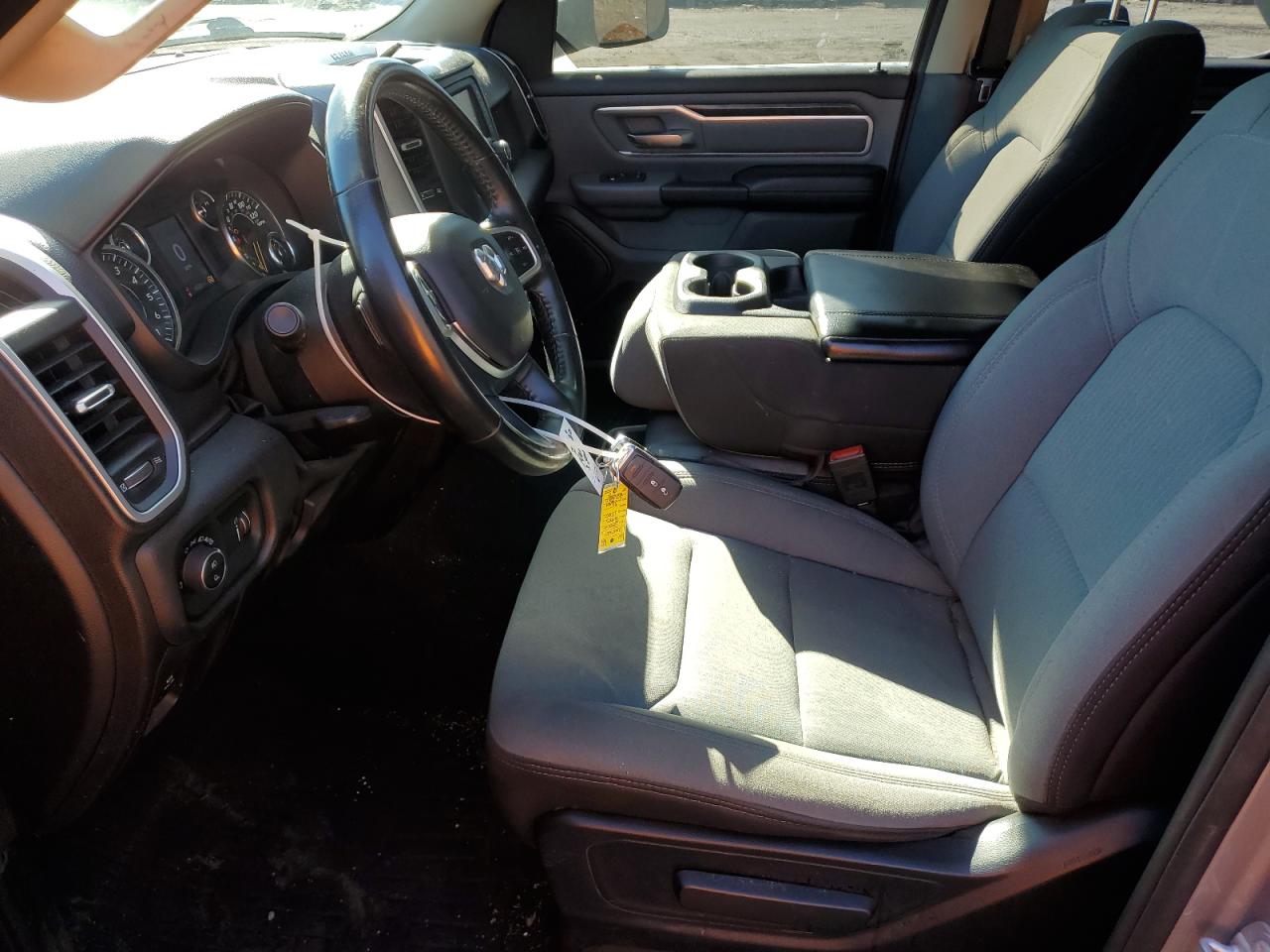 2020 RAM 1500 - Image 7