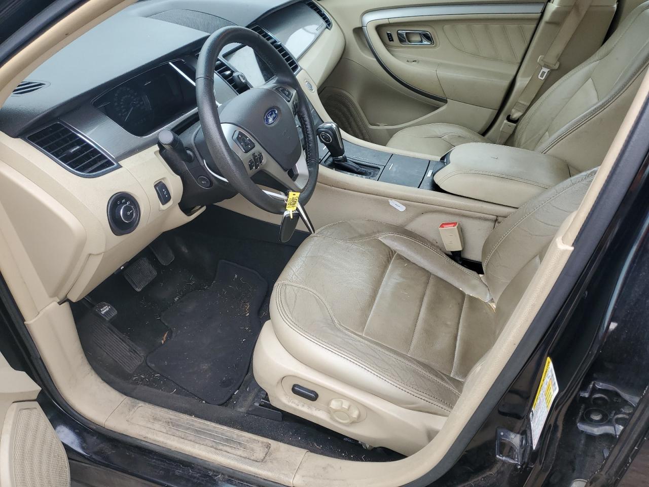 2016 Ford Taurus - Image 7