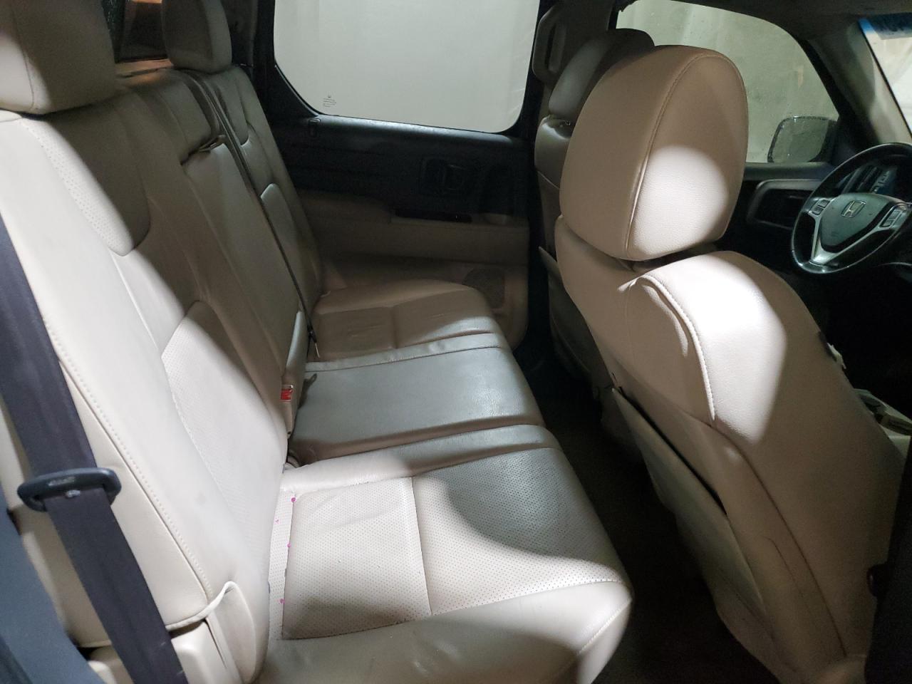 2011 Honda Ridgeline - Image 10