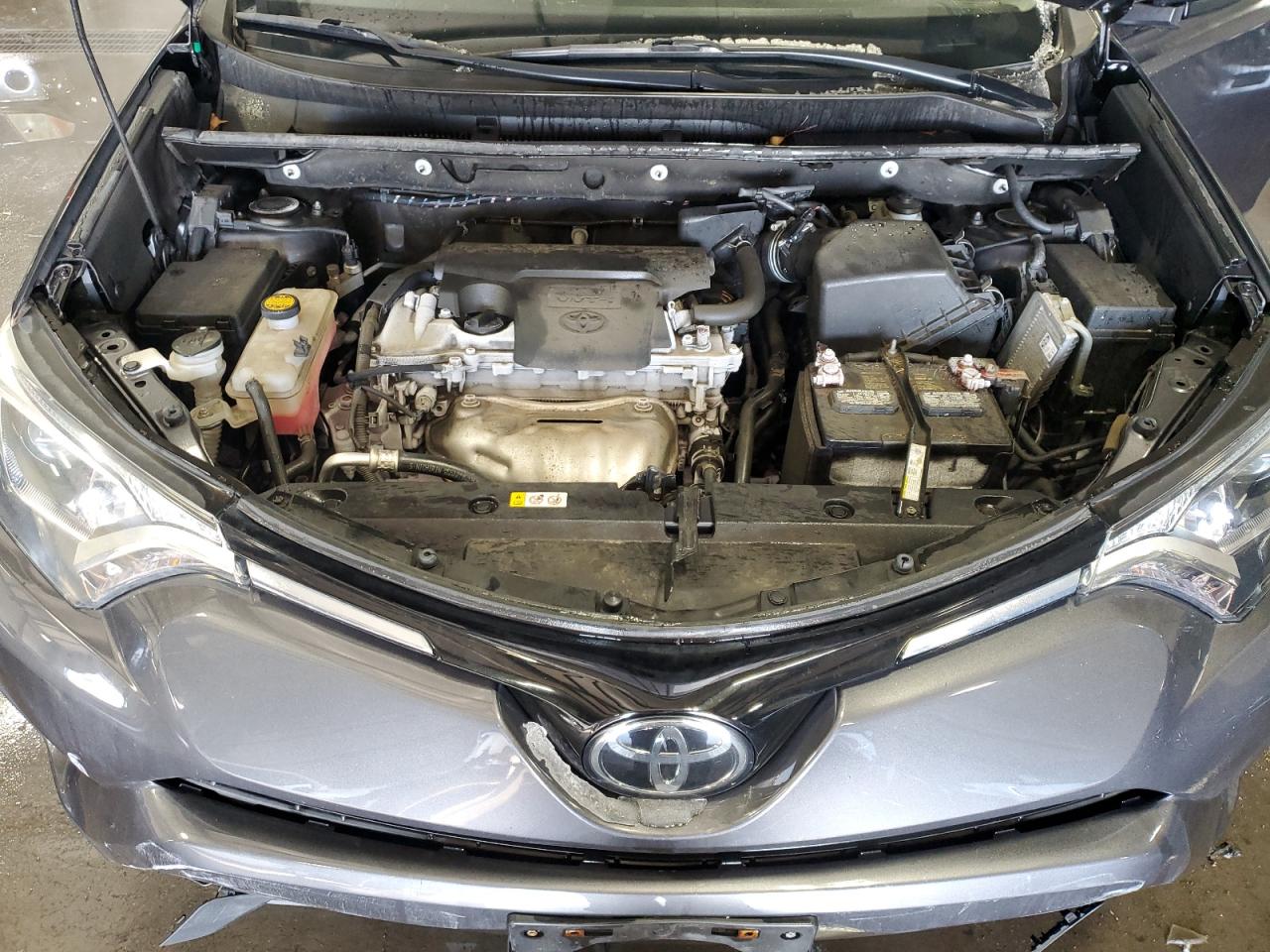 2018 Toyota RAV 4 - Image 13