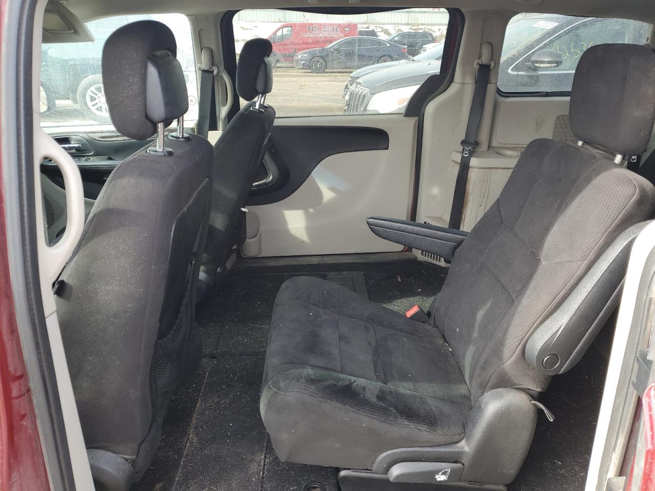 2011 Dodge Caravan - Image 11