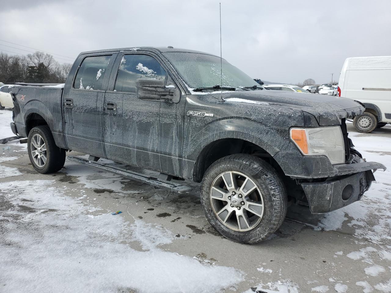 2014 Ford F-150 - Image 4