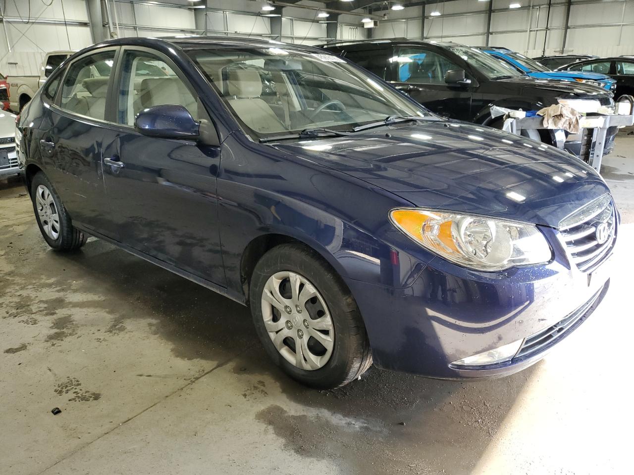 2010 Hyundai Elantra - Image 4
