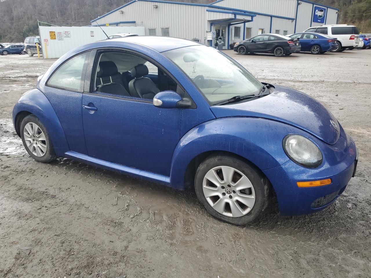 2008 Volkswagen Beetle - Image 4